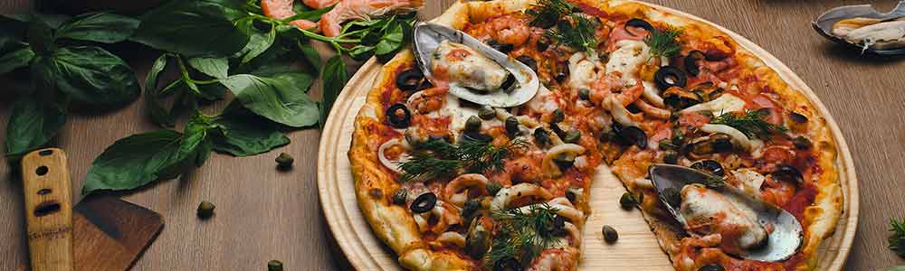 Pizzeria Fattoria Herford - Pizza mit Fisch