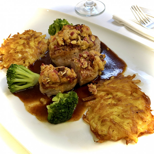 Schnitzel Flitzer - Restaurant Keull - 02541 / 880 195 - Dezember - Schweinefiletkrüstchen