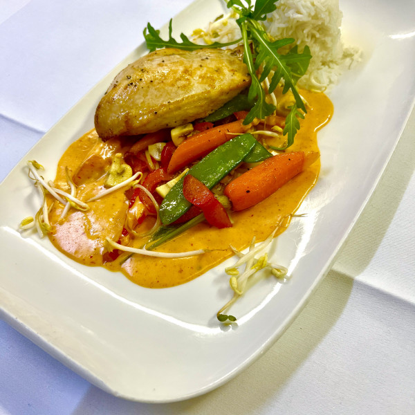 Schnitzel Flitzer - Restaurant Keull - 02541 / 880 195 - März - Hähnchenbrust Indische Art